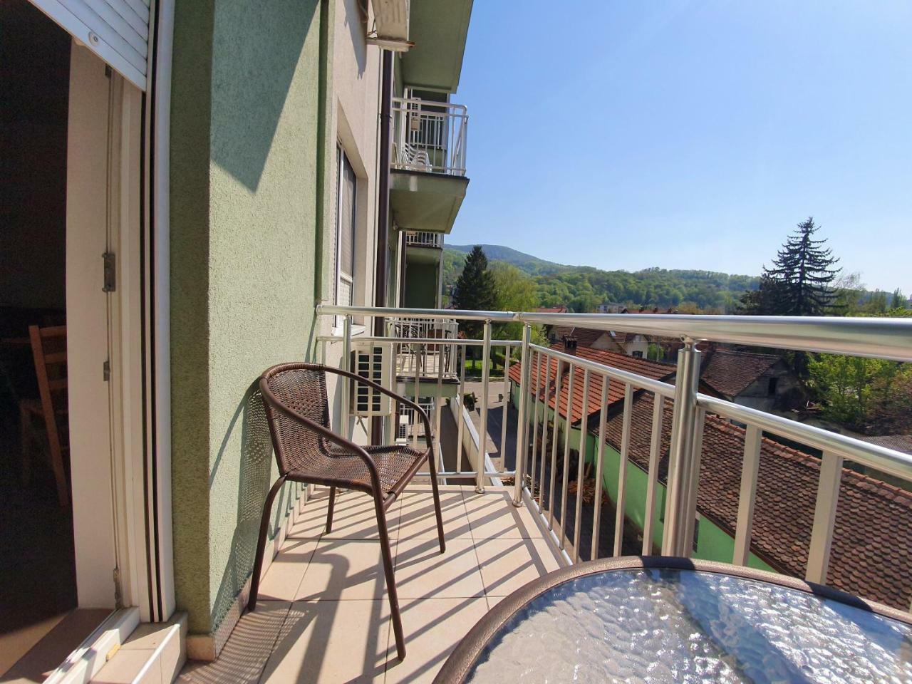 Apartmani - Vila Kovilje Banja Koviljača Εξωτερικό φωτογραφία