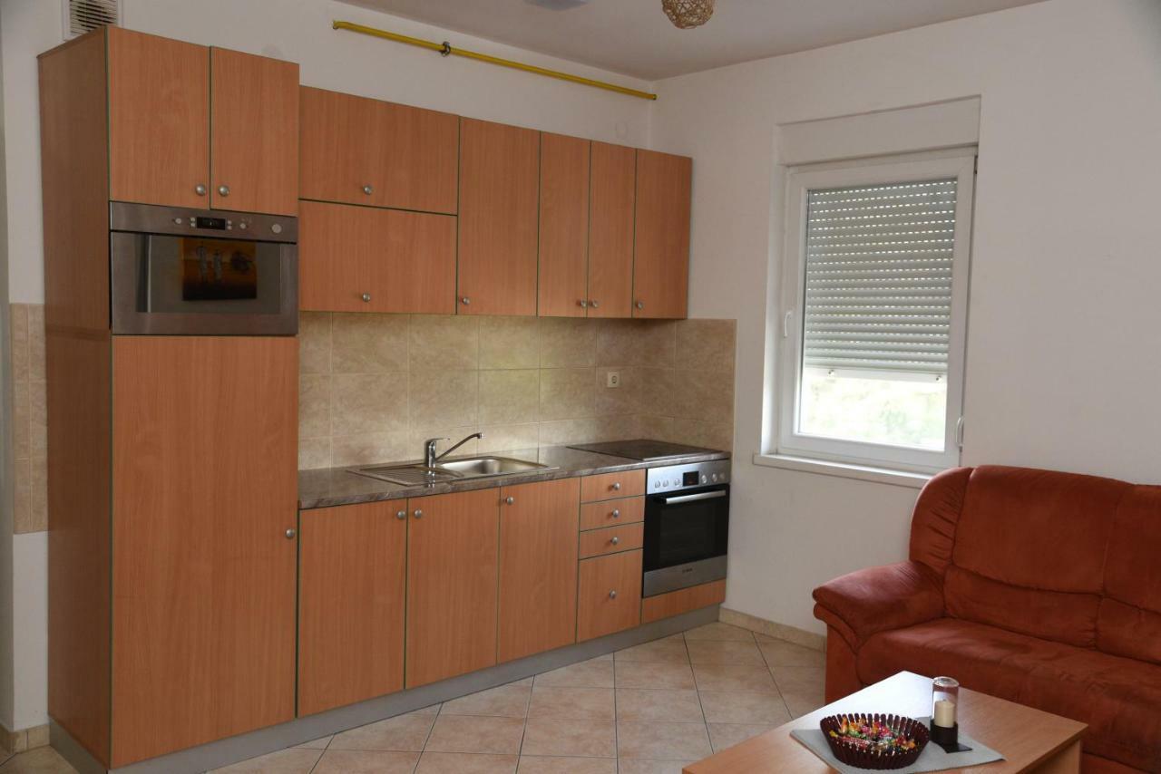 Apartmani - Vila Kovilje Banja Koviljača Εξωτερικό φωτογραφία